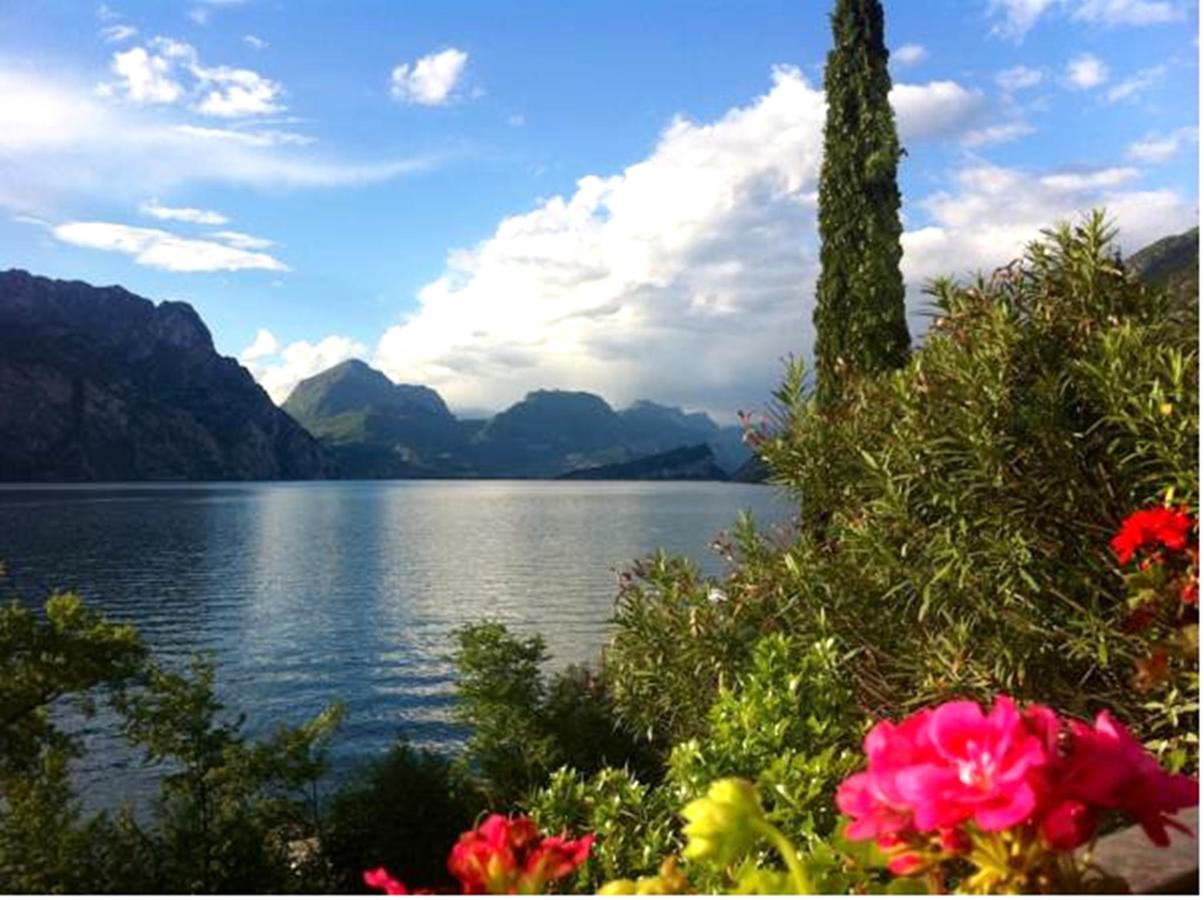 Parc Hotel Eden Malcesine Exterior photo